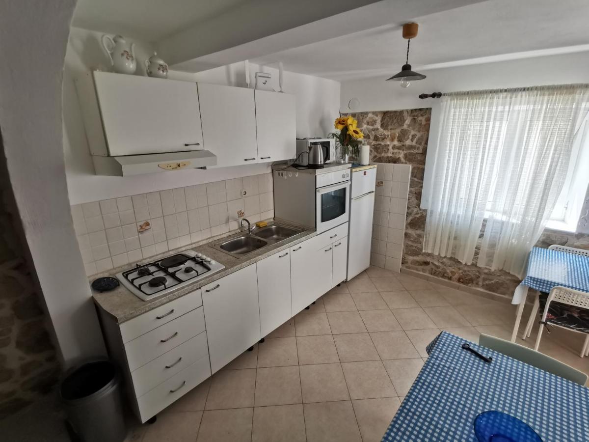 Apartment Titinica Murter Exterior foto